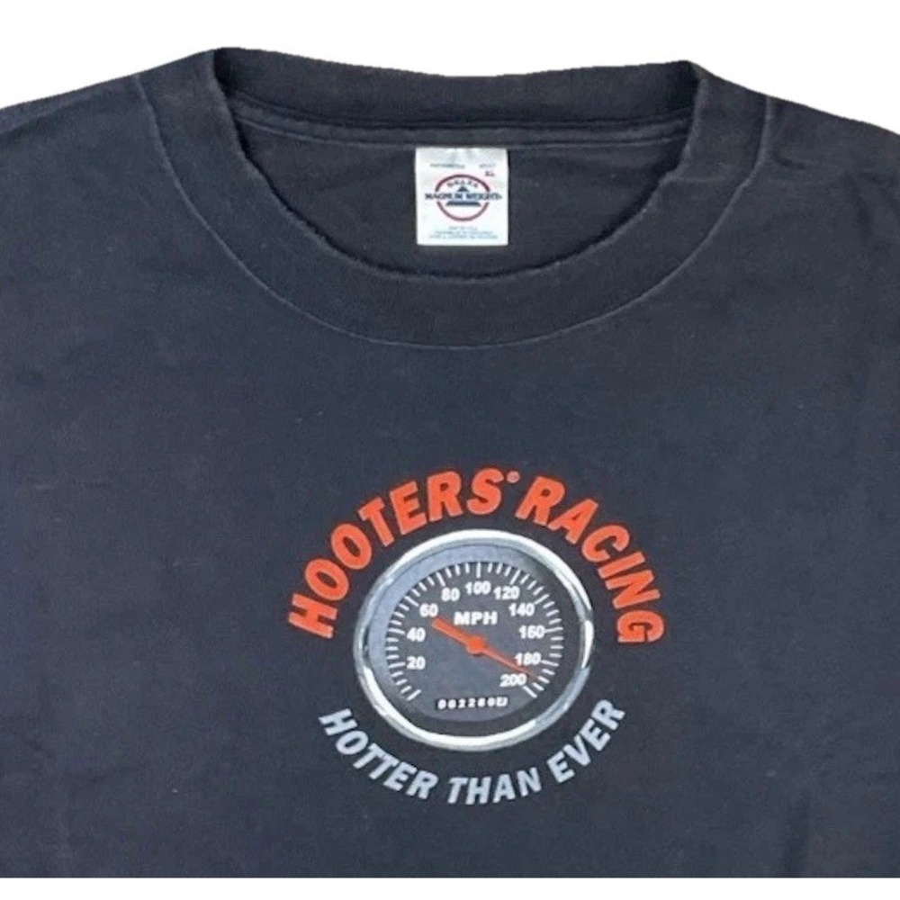 Vintage Hooters Racing Graphic T-Shirt Mens XL Black Delta Hotter Than Ever Y2K